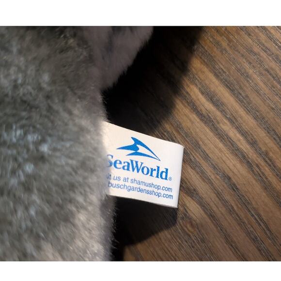 SeaWorld Manatee Plush Stuffed Animal - Excellent Condition! - Picture 6 of 7